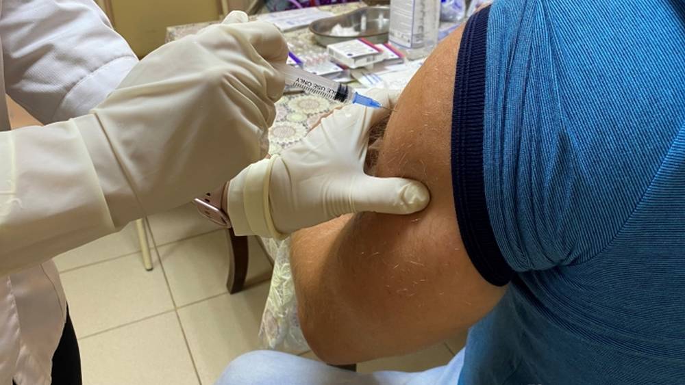 Фальшивая вакцинация от коронавируса поставила жизнь курян под угрозу