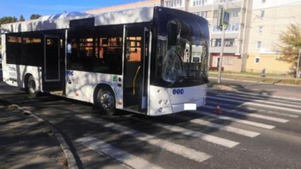 В Брянске водитель автобуса сломал ногу пьяному пешеходу-нарушителю
