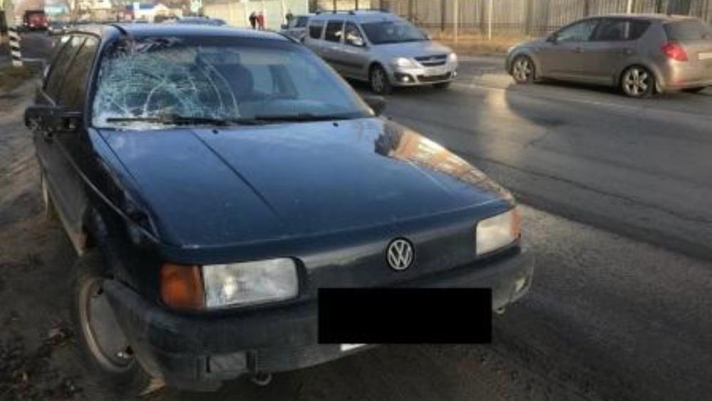 В Брянске 22-летний водитель Volkswagen на «зебре» покалечил мужчину