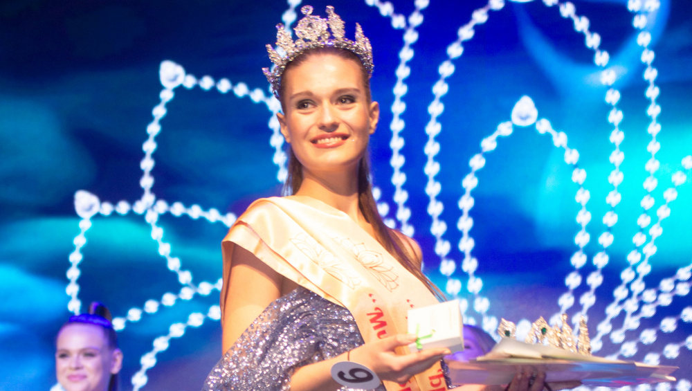 Елизавета Лукачева из Навли завоевала титул «Мисс Брянск – 2021»