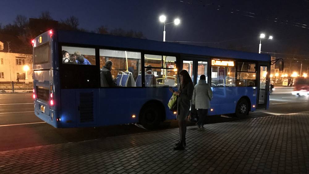 В нерабочие дни в Брянске изменится расписание движения общественного транспорта