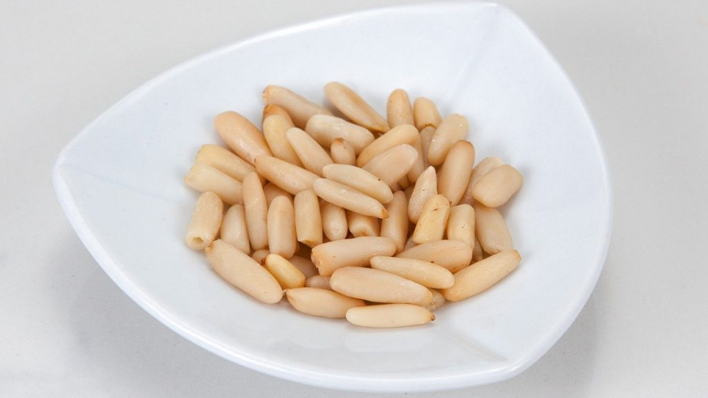 Будет «худо»: кедровые орешки для похудения и здоровья