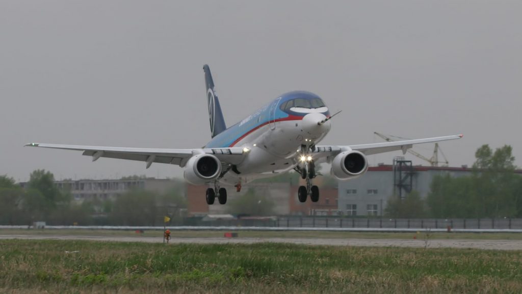 Стала известна причина чрезвычайной ситуации в самолете во время рейса Сочи – Брянск