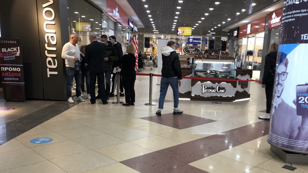 В брянском ТРЦ «Аэропарк» открыли отдельный вход для покупателей гипермаркета «Лента»