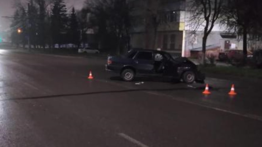 В Брянске в ДТП возле остановки «Мечта» пострадал 25-летний водитель ВАЗ