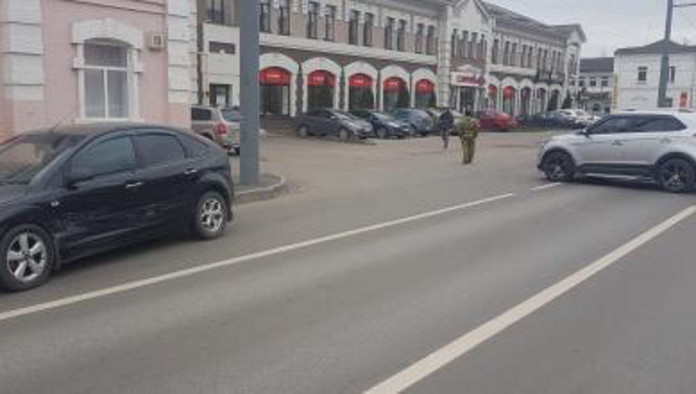 В Брянске на улице Ульянова травмировалась 26-летняя пассажирка легковушки