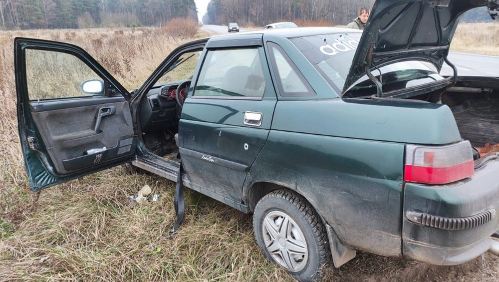 Под Брянском в столкновении двух легковушек был травмирован автомобилист