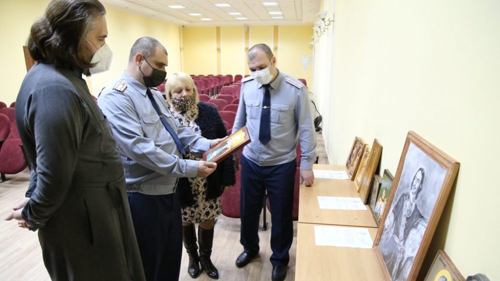 Работы осужденных Брянской области приняли участие в региональном этапе конкурса православной иконописи «Канон»
