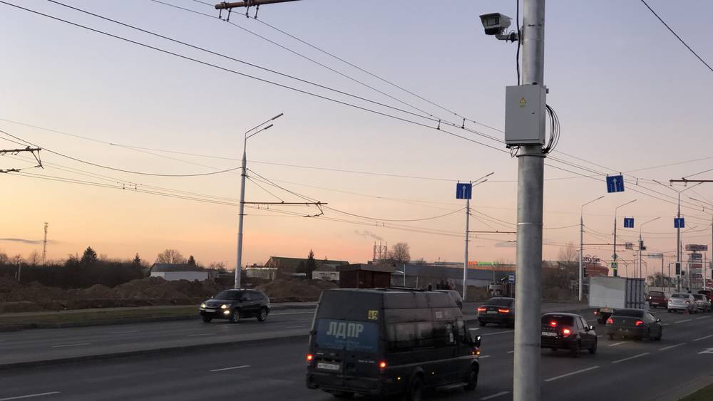 В Брянске установили дорожную камеру на Объездной у Дворца единоборств