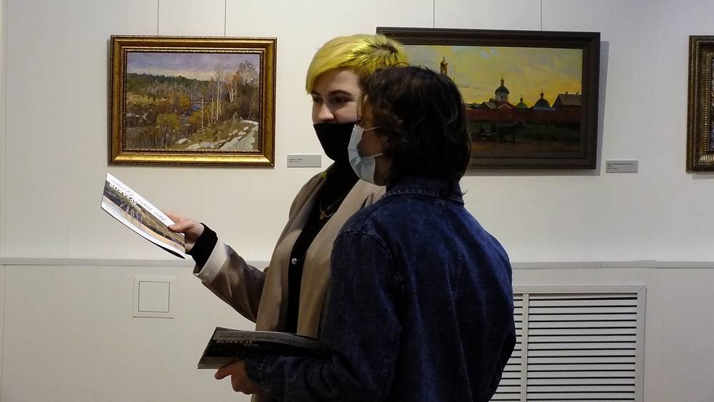 Свыше 200 студентов посетили Брянский художественный музей по «Пушкинской карте»