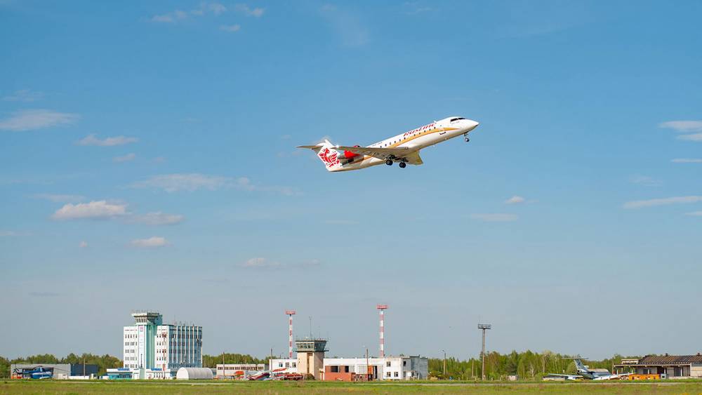 Авиаперевозчики получат субсидии на маршрут Санкт-Петербург – Брянск