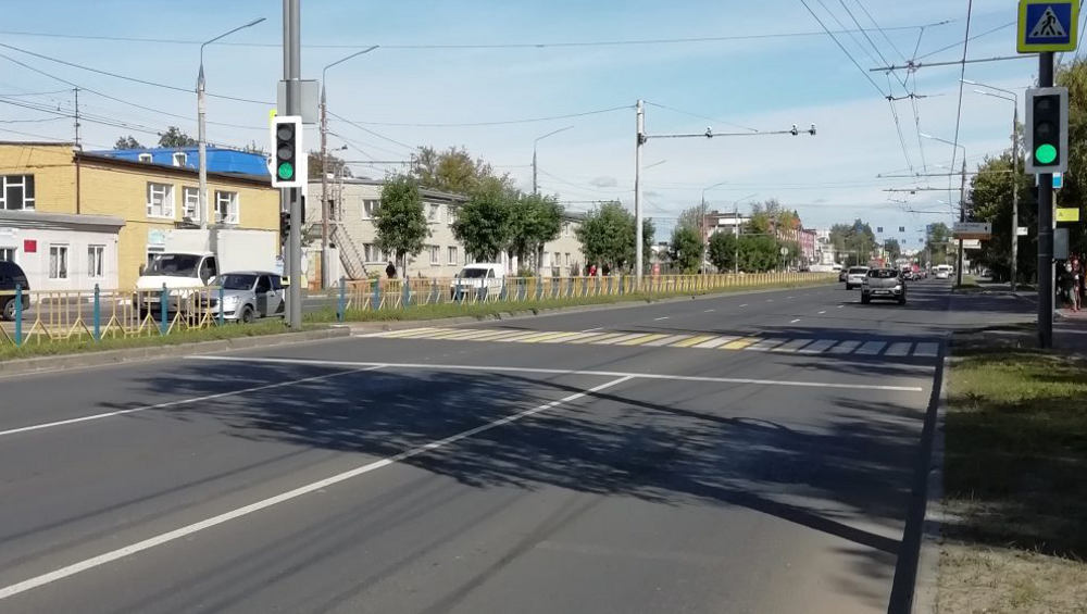 В Брянске по нацпроекту отремонтировали шесть дорог возле школ и больниц