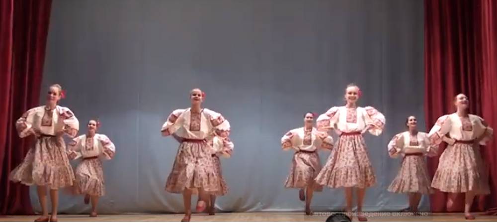 Брянские хореографические ансамбли детских школ искусств покорили своими талантами жюри конкурса