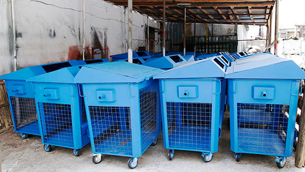 В брянских колониях изготовили более 1100 мусорных контейнеров