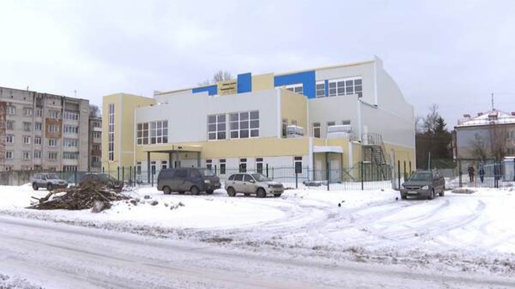 В Фокинском районе Брянска откроют двухэтажный спорткомплекс «Локомотив»