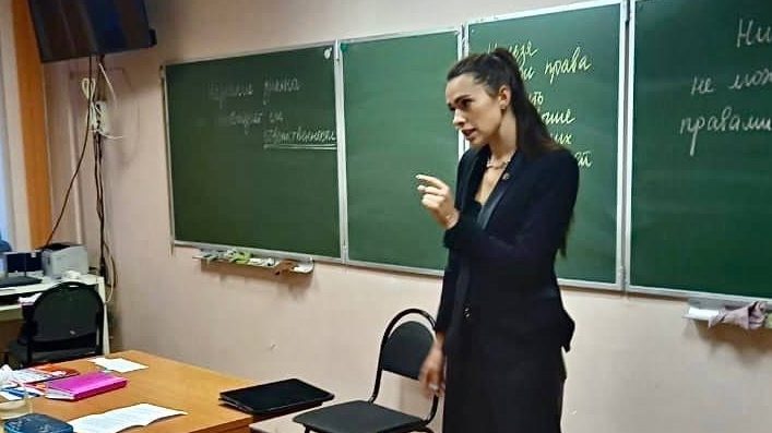 Брянские адвокаты удивили школьников 6 класса лекцией об уголовной ответственности