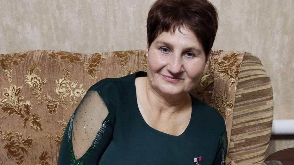 Есть женщины в русских селеньях: многодетная мама, ветеран труда, пример для подражания