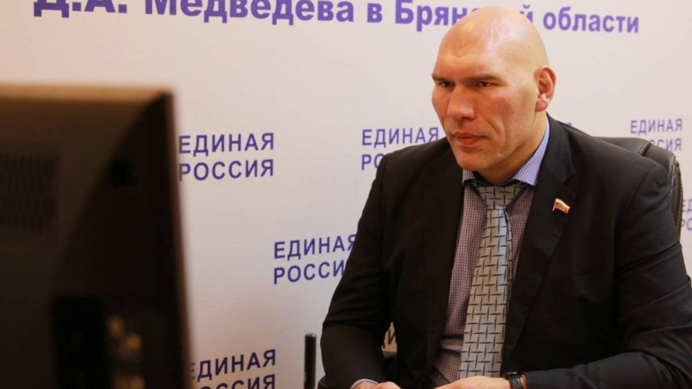 Николай Валуев: «Бюджет социально ориентированный — большую часть средств запланировано направить на социальную поддержку граждан»