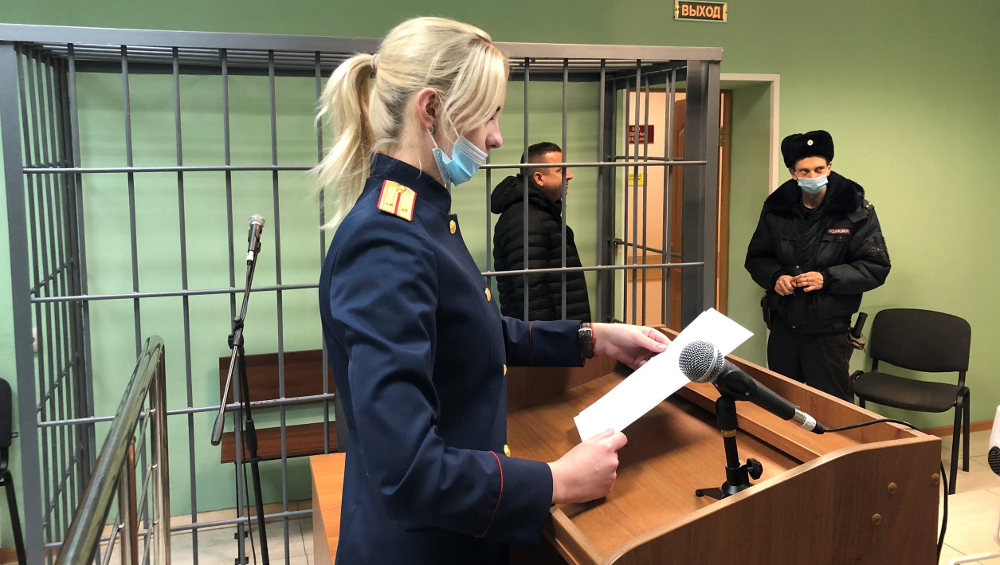 В Брянске за попытку подкупа инспектора ДПС задержали пьяного иностранца