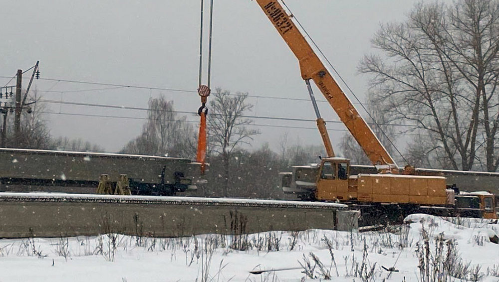 Возобновлено строительство 270-метрового моста на набережной в Брянске