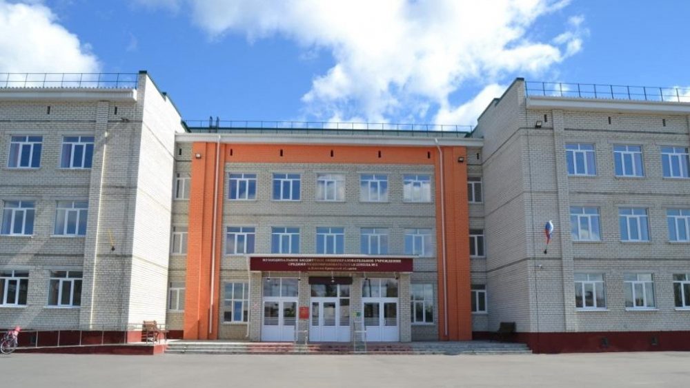 На капитальный ремонт школы в Клетне направят 27 миллионов рублей