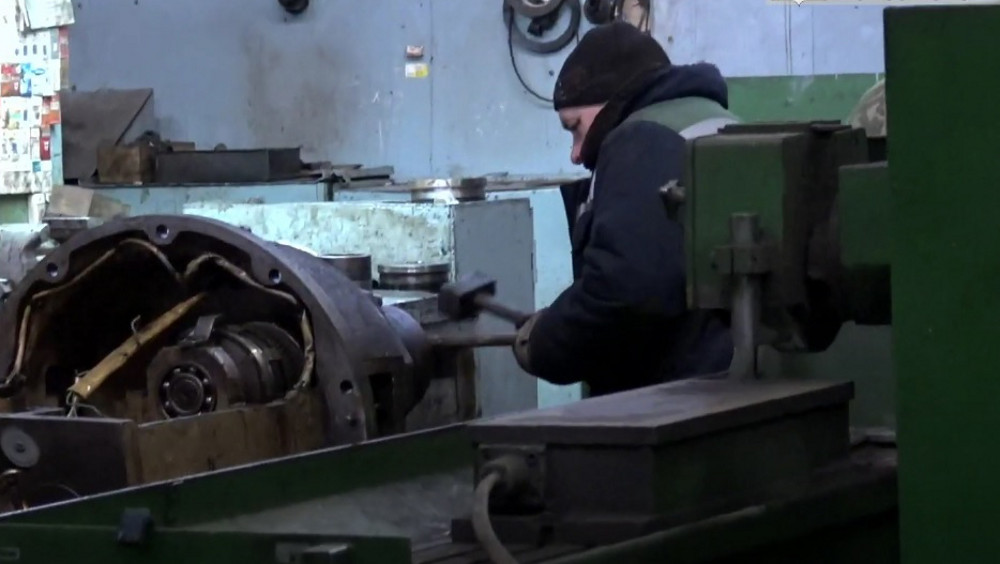 Владельцы выкупленного в Новозыбкове завода трудоустроили первых 25 человек