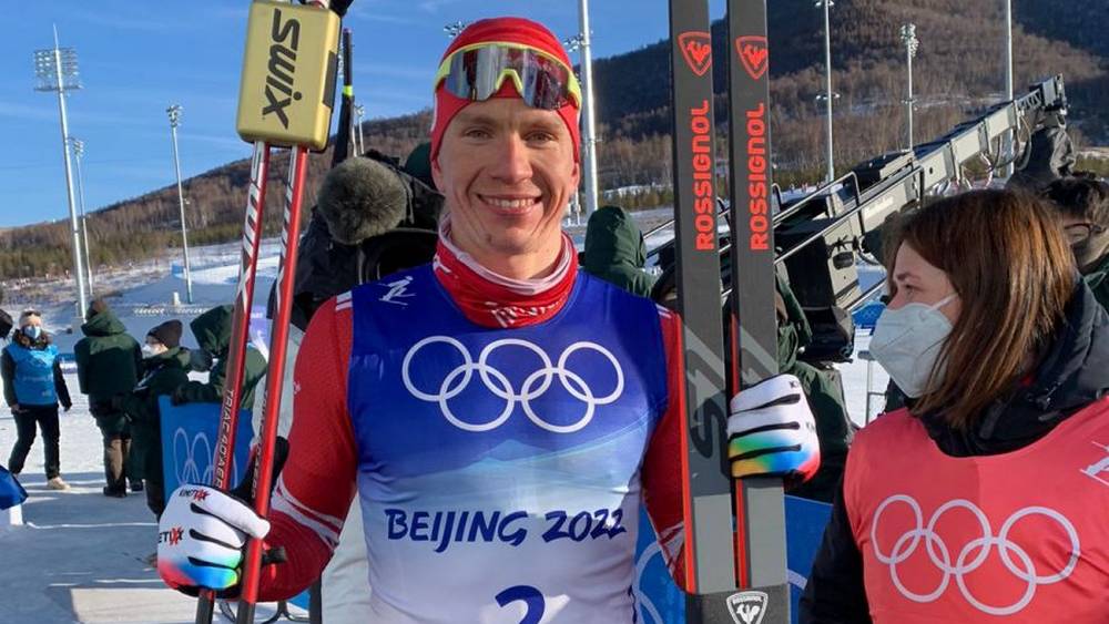 Брянский лыжник Большунов стал олимпийским чемпионом благодаря падению