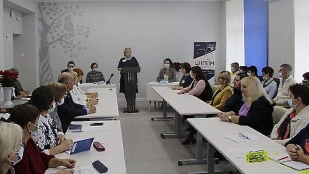 Центр непрерывного повышения профмастерства стал востребованным у брянских учителей