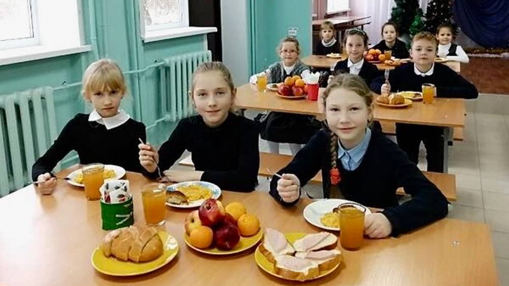 Поставщики питания в орловские школы заявили, что кормить детей будет нечем