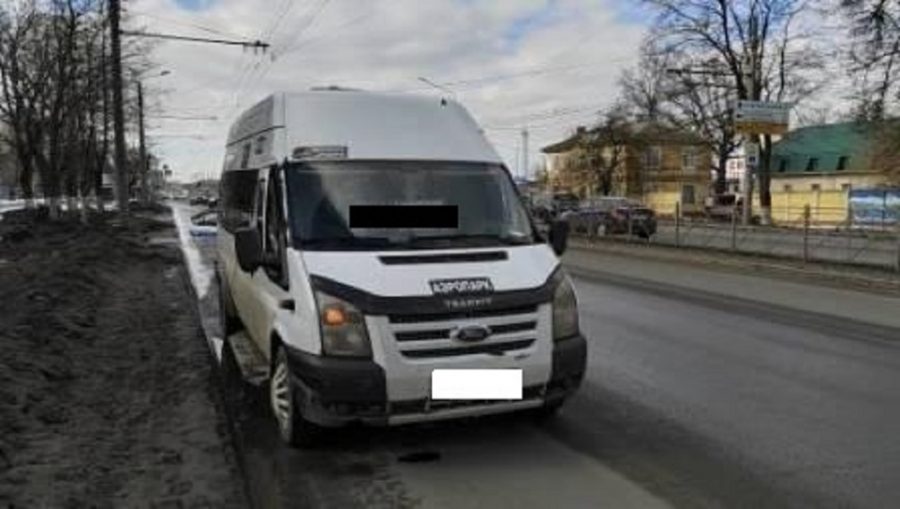 В Брянске задержали пьяного водителя маршрутки с 4 пассажирами