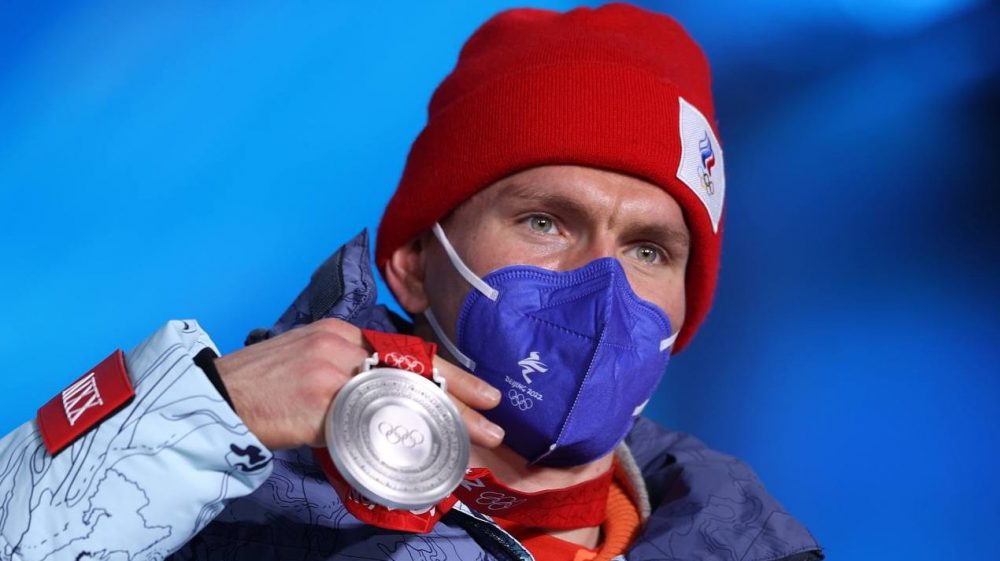 Брянский лыжник Большунов побежит на втором этапе олимпийской эстафеты