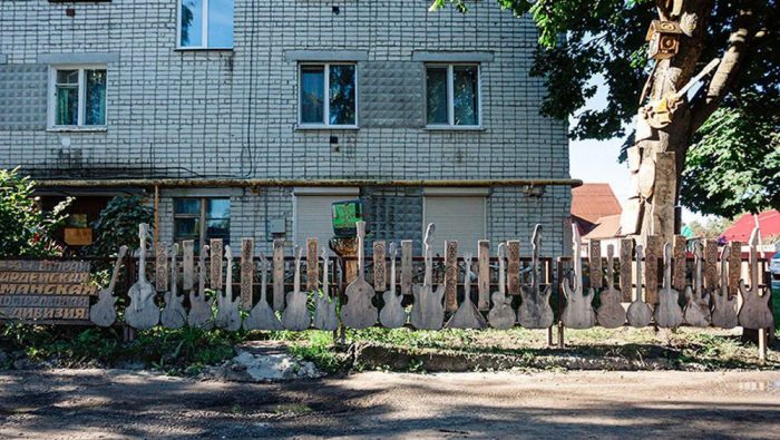 Рок-забор из Брянской области включен в арт-энциклопедию России