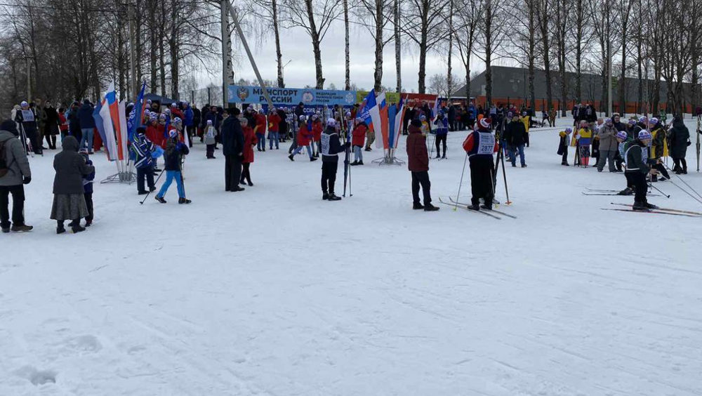 В Брянске на «Лыжню России – 2022» вышли более 600 человек