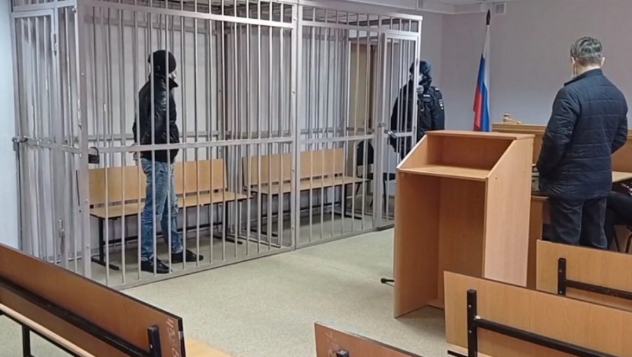 Полиция задержала обманувшего в Брянске 11 покупателей мебели жителя Смоленска