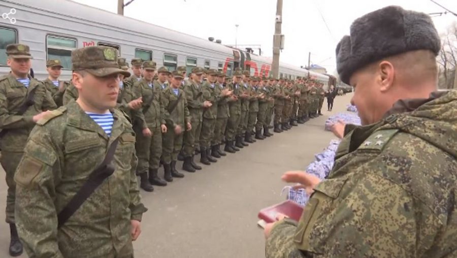 Тульских десантников за участие в спецоперации на Украине наградили в Брянске