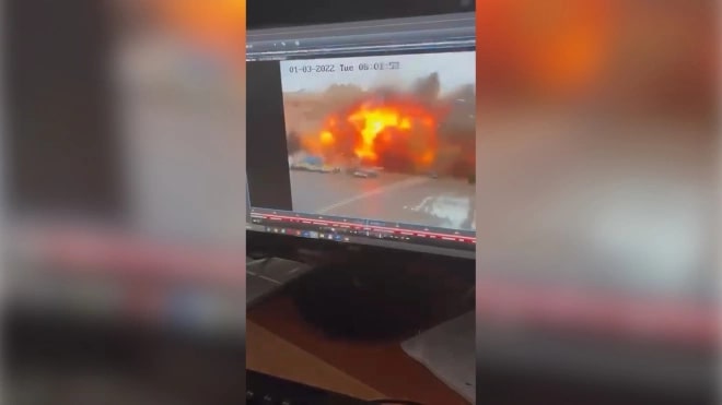 Мощнейший взрыв уничтожил администрацию Харькова