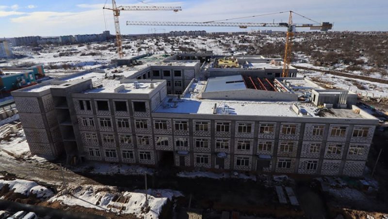 В Брянске за год построили здание новой школы № 72 в 4-м микрорайоне