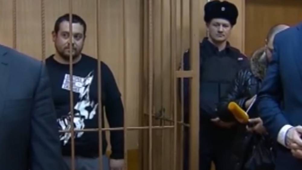 Избежавший в 2016 году тюрьмы блогер Эрик Давидыч приехал в Брянск