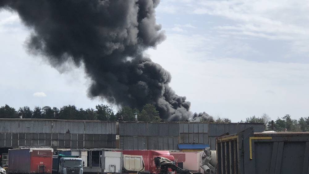 Ущерб от пожара на нефтебазах в Брянске оценили в 230 миллионов рублей