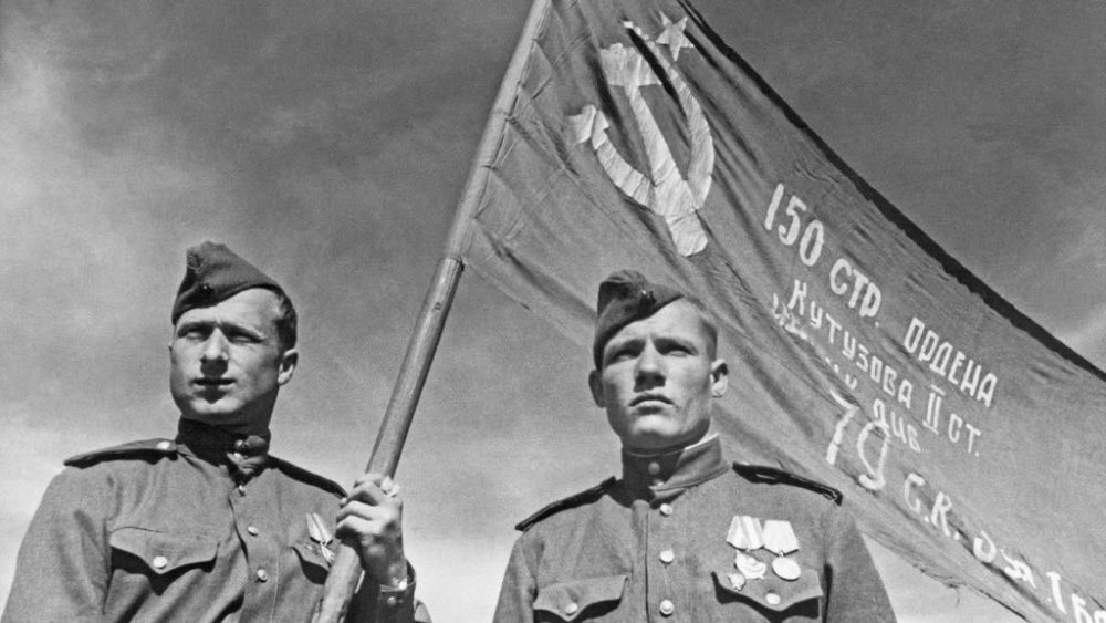 В Брянской области уточнили порядок использования копии Знамени Победы