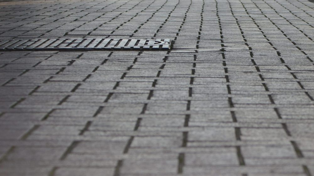 Чем объясняется популярность тротуарной плитки