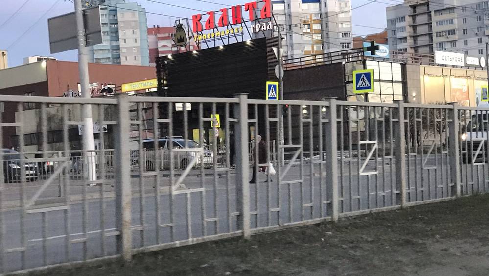 В Бежицком районе Брянска боевые знаки Z стали встречать водителей
