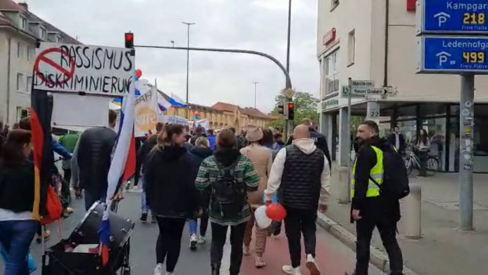 Протестовавшие брянцы сняли видео о майском шествии в Германии