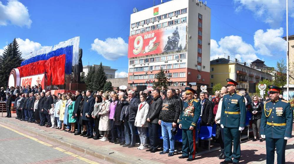 В Брянске прошли торжественные мероприятия в честь 77-й годовщины Победы в Великой Отечественной войне