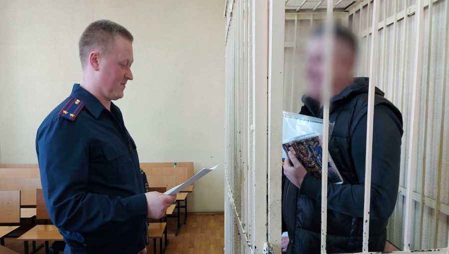 В Брянской области экс-депутата обвинили в 18 аферах с жильем на 38 млн рублей