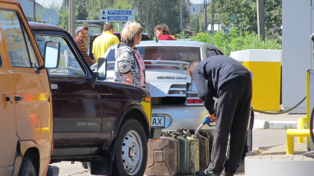Брянский бензин перестали вывозить в приграничные города и села Украины