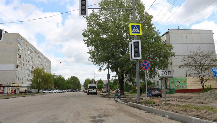 В Брянске дорогу на улице Камозина отремонтируют за 60 миллионов рублей