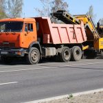 В Брянске с начала весны с улиц вывезли около 36 тысяч тонн песка и грязи