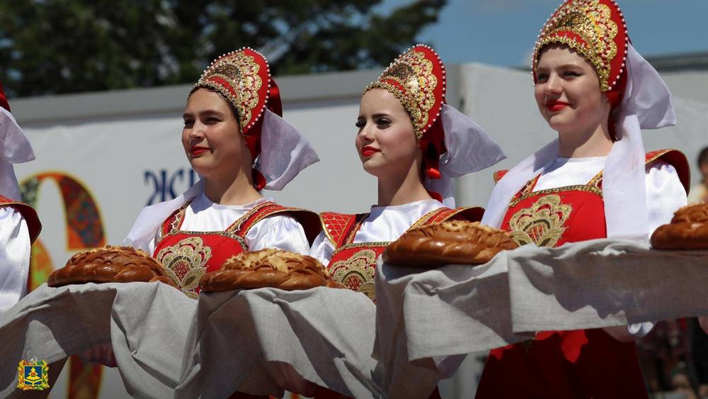 В Брянске с участием ДНР и ЛНР открылся фестиваль «Славянское единство»
