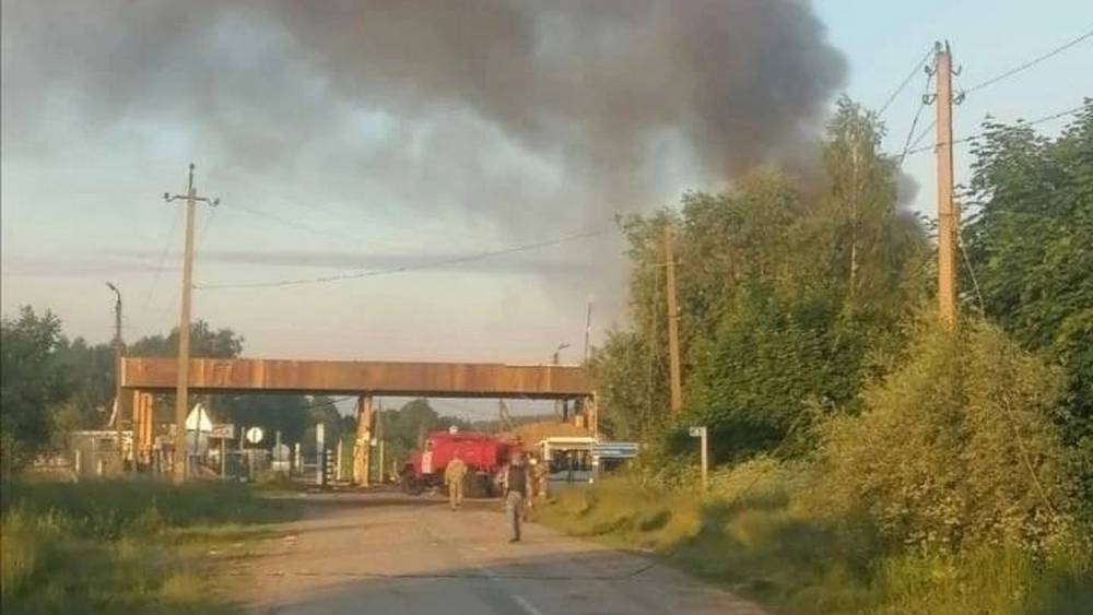 Возле брянского пограничного пункта «Ломаковка» случился странный пожар
